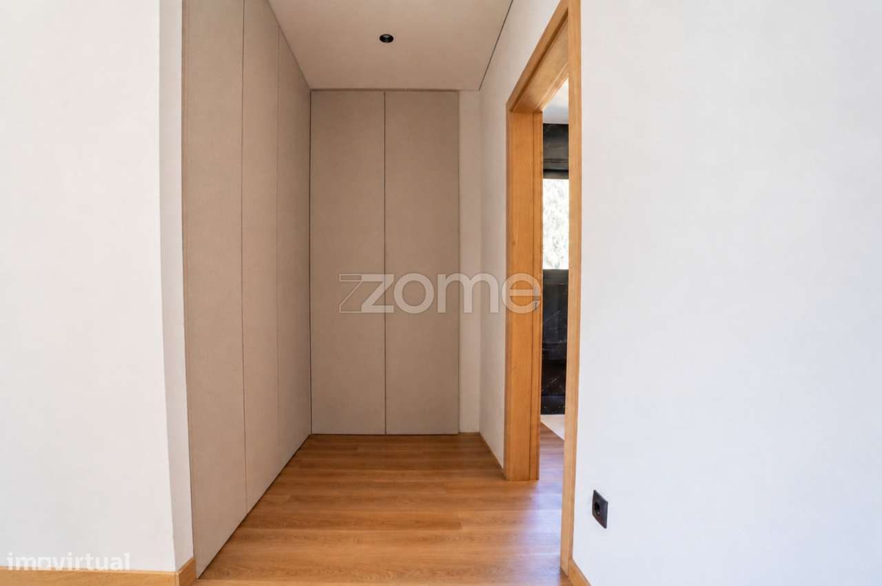 Moradia de luxo T5 Amares-14