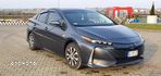 Toyota Prius Plug-in Hybrid - 18