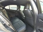 Lexus UX 250h 2.0L HEV 20H- (178 HP) 4X2 CVT Executive - 14