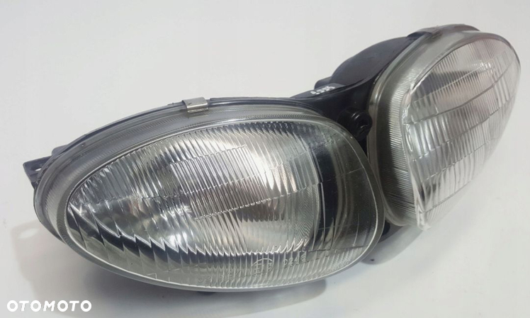 TRIUMPH 955i DAYTONA REFLEKTOR PRZÓD LAMPA - 3