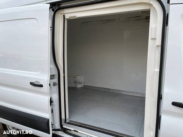 Ford Transit - 10