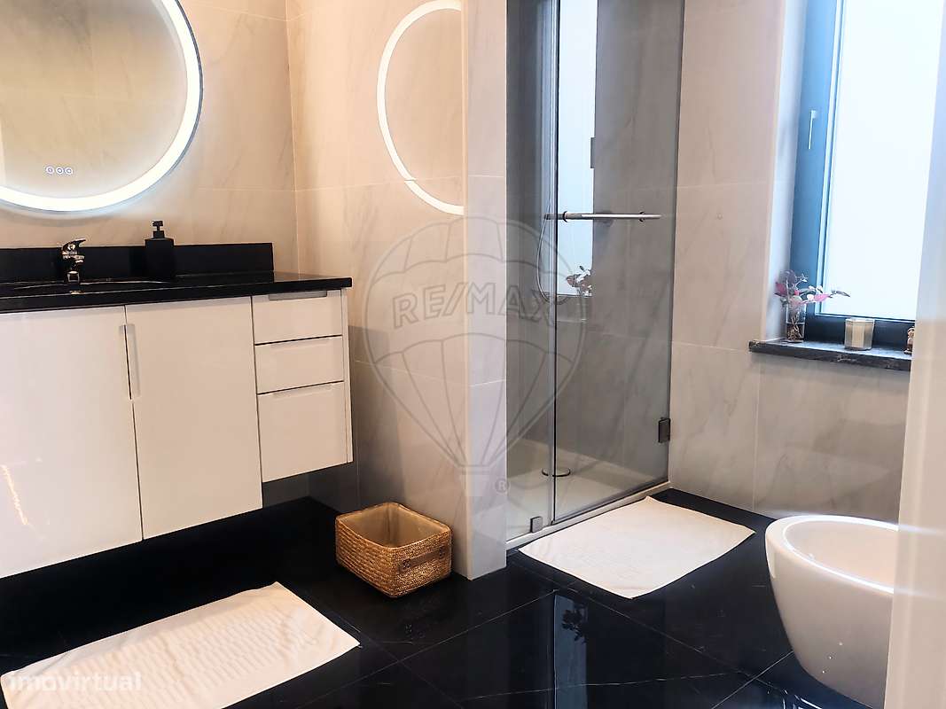 Moradia T4 para venda-9