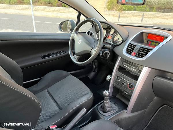 Peugeot 207 CC 1.6 HDi FAP Sport - 16