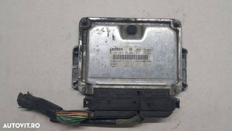 ECU calculator motor Renault Clio 1.9 dci cod 0281010501 - 1