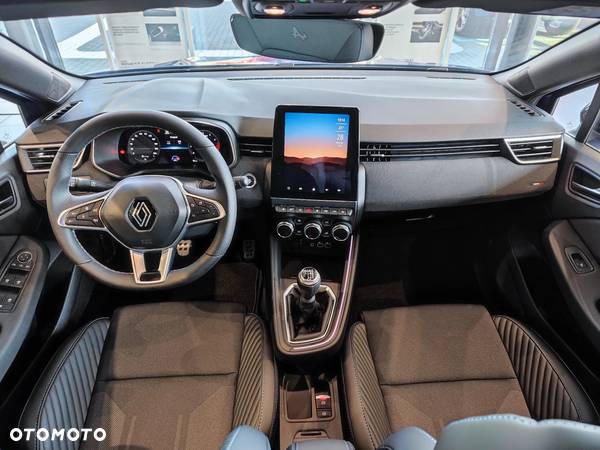 Renault Clio - 15