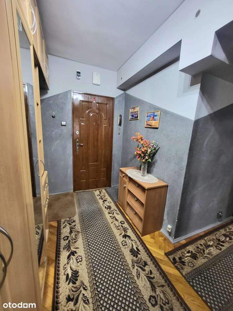 Zadbane, dwupokojowe mieszkanie na 26 marca!-10