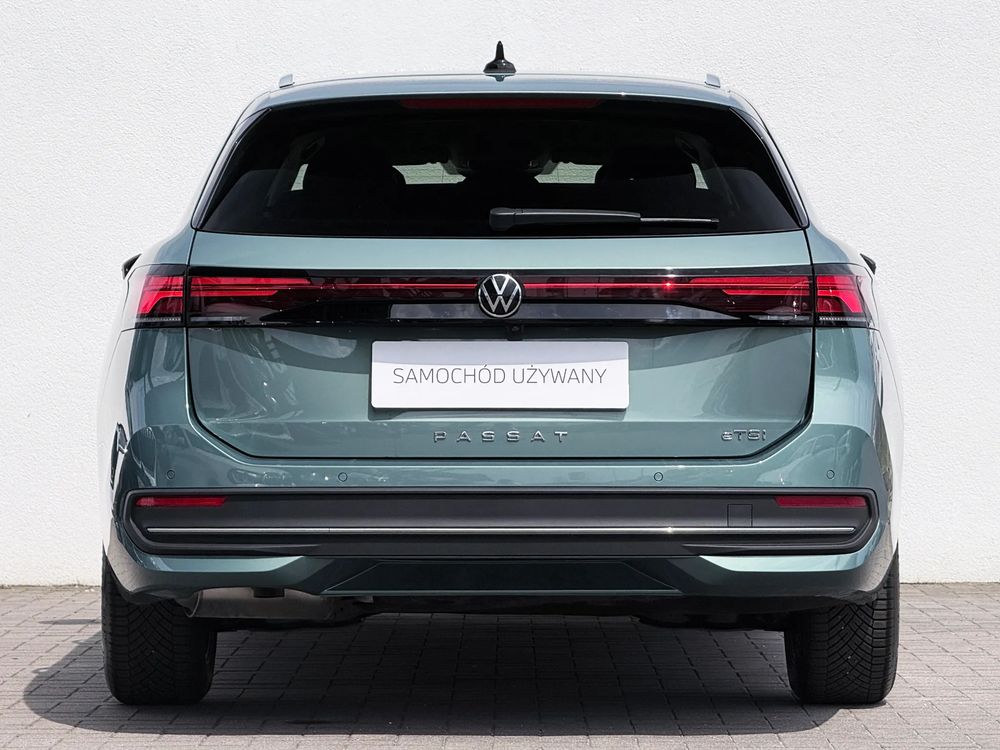 Volkswagen Passat-Variant 1.5 TSI ACT MHEV Business DSG 150 KM — zdjęcie 3