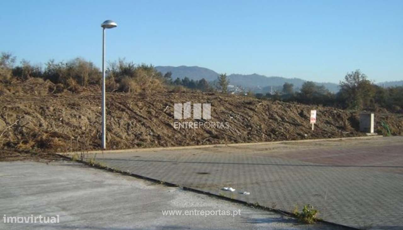 Venda de 4 Lotes, Meadela, Viana do Castelo - Grande imagem: 3/30