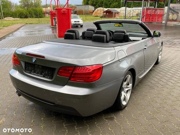 BMW Seria 3 320i Cabrio - 4