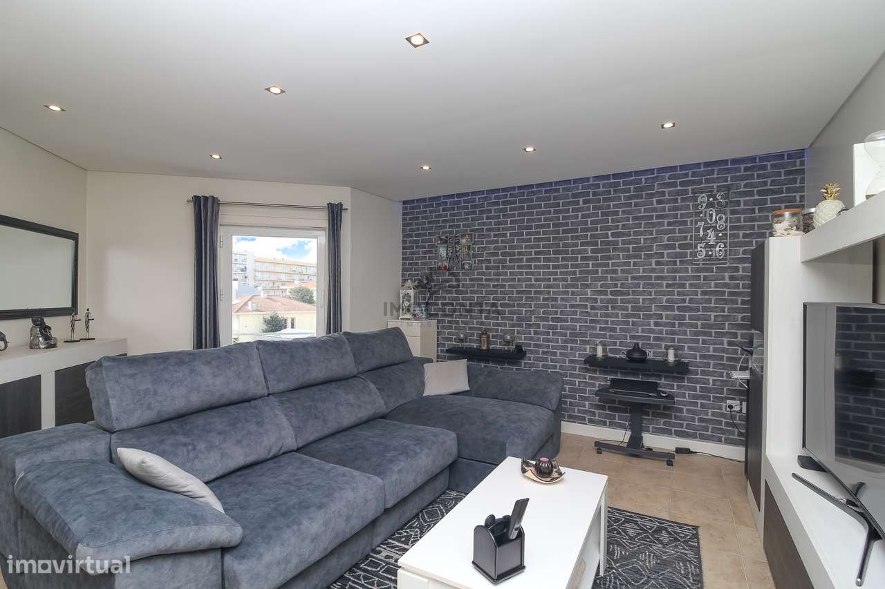 T2 Duplex c/Garagem Fechada Centro de Ermesinde-3