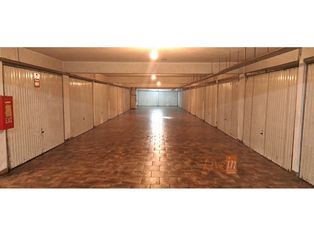 Garagem (BOX) com 18 m2 na Brandoa