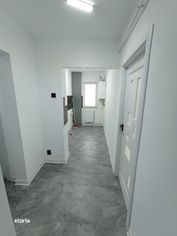 Apartament RENOVAT 3 camere DECOMANDAT Galata, etaj intermediar !