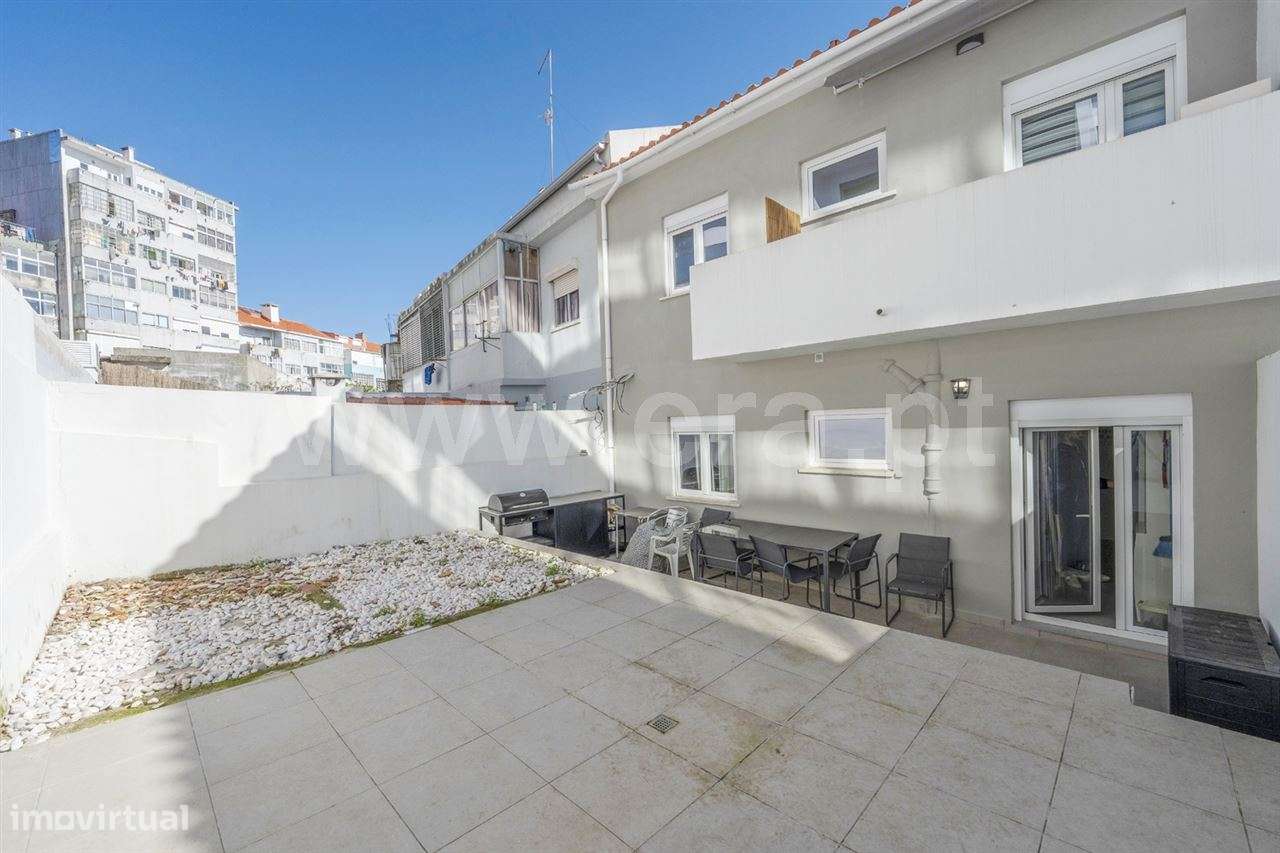 Apartamento T2; Almada-5