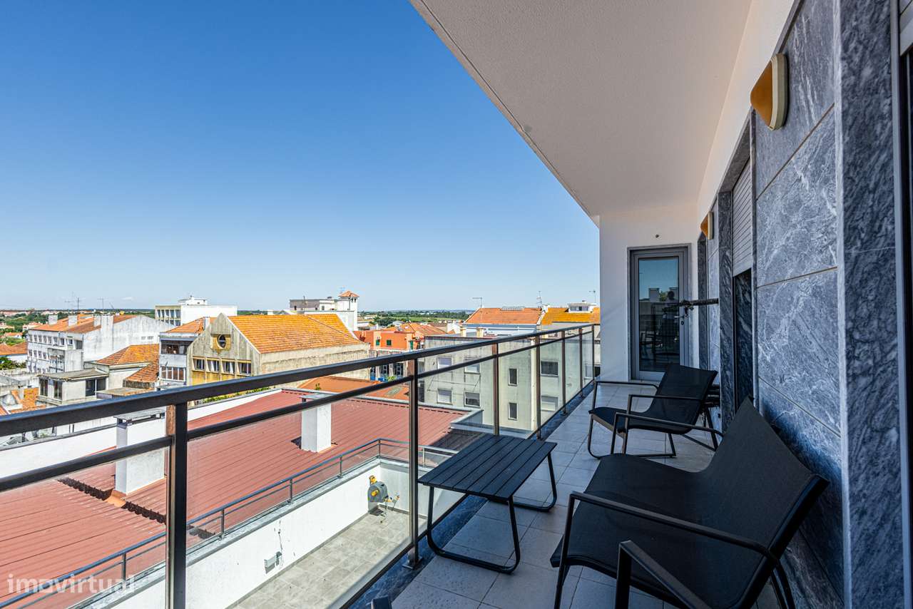 Apartamento T3 de Excelência no Centro do Cartaxo-18
