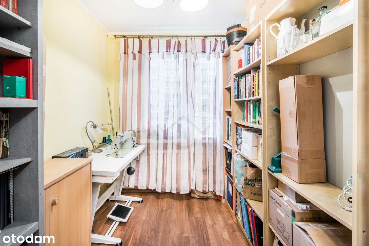 3 pokoje| osobna kuchnia| loggia|piwnica| tramwaj-4