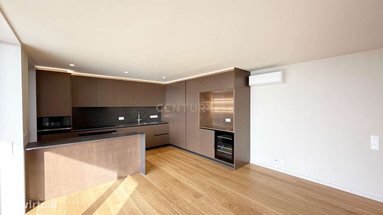 Apartamento T3 Duplex - The Yard em Gaia - Grande imagem: 2/39