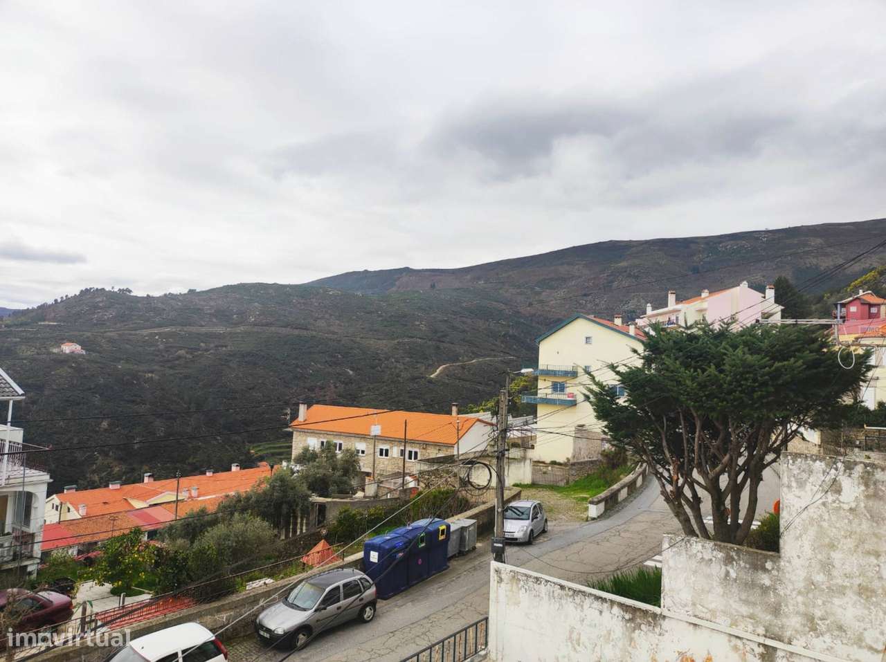 Edifício c/ 2 Apartamentos T3 e espaço comercial - Covilhã - Grande imagem: 5/12