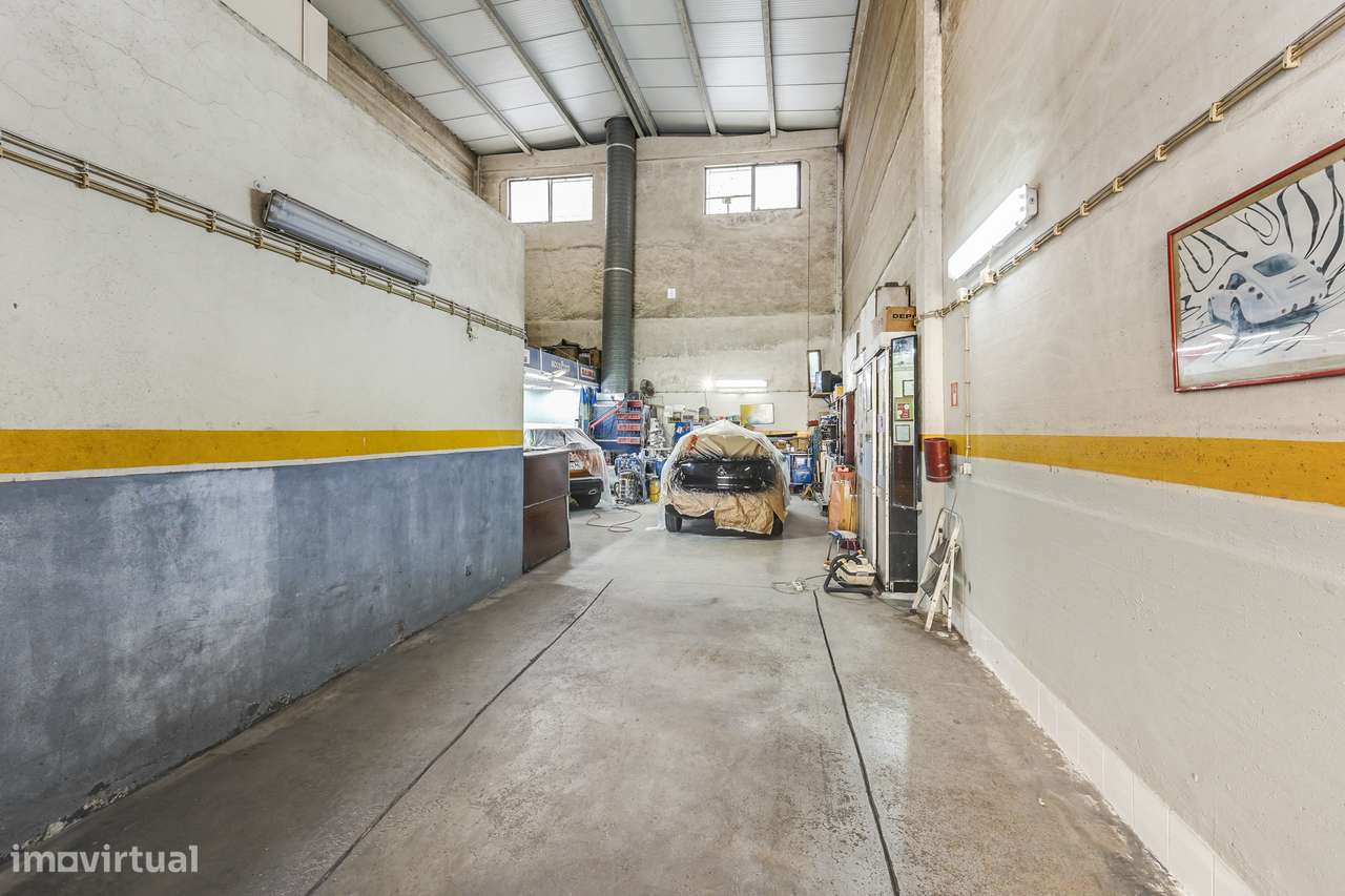 Oportunidade Imperdível: Adquira Oficina de Pintura Automóvel em Funci - Grande imagem: 4/14