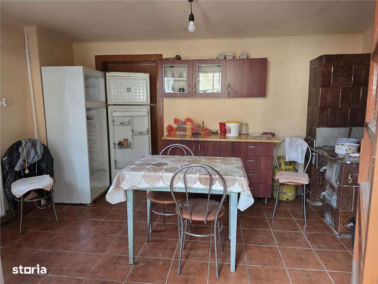 Casa cu teren generos in zona turistica Nadrag Timis-6