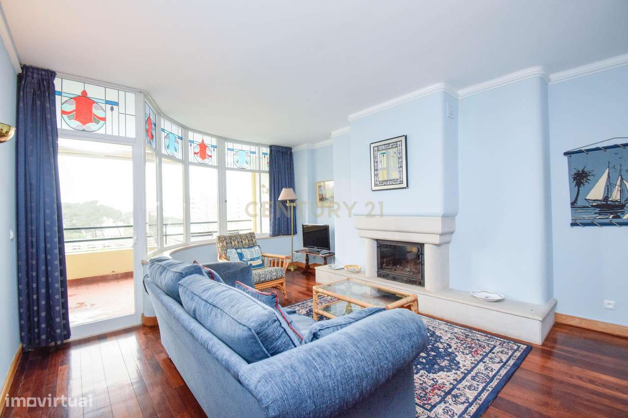 T2 com varanda, garagem e arrecadação – Cascais | Rua João Infante-6