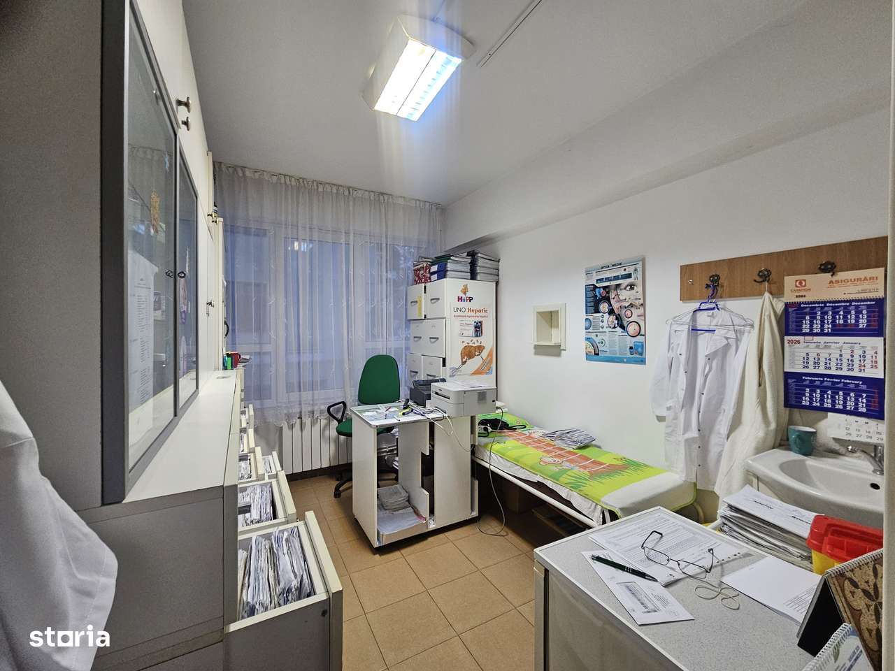 Vand CABINET MEDICAL in Policlinica din Piata mica George Enescu-1