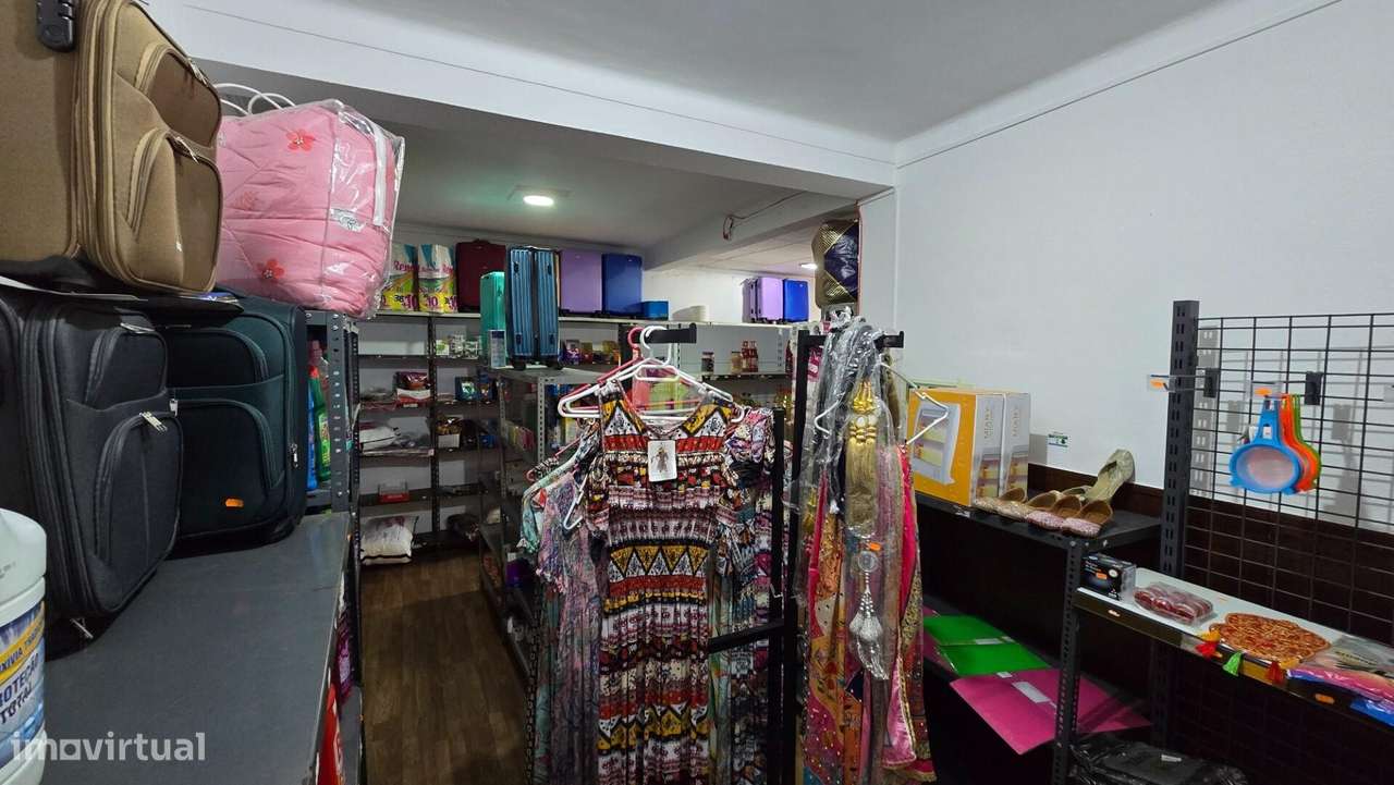 Imóvel com duas lojas-3