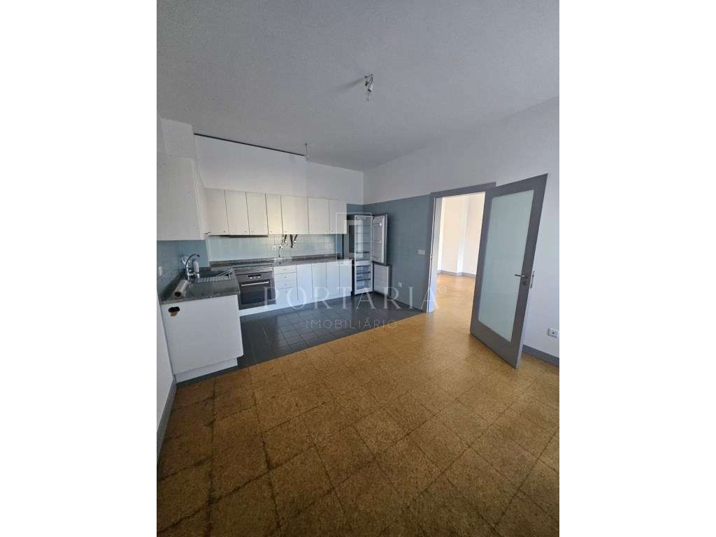 Apartamento T2 para Arrendar perto da universidade, Aveiro - Grande imagem: 5/20