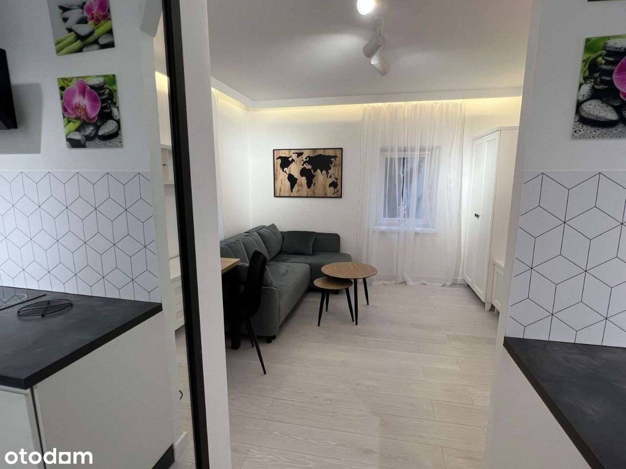 Nowoczesna kawalerka w centrum Jeleniej Góry - Pełny obrazek: 4/20