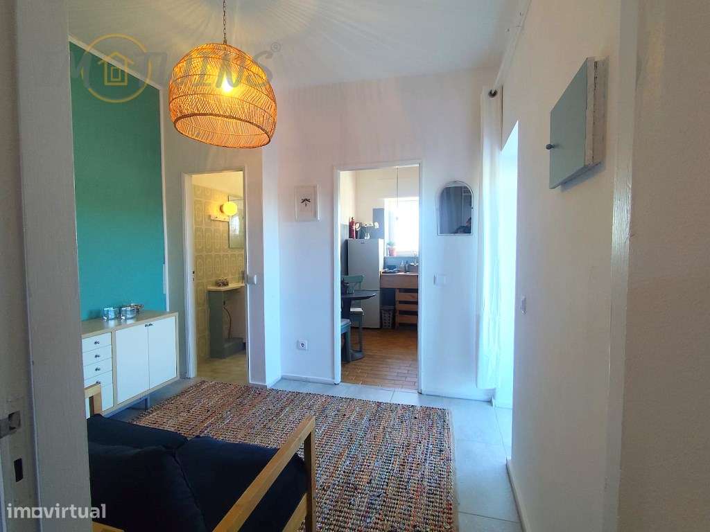 Arrenda-se T1 com piscina e estacionamento privativo - Grande imagem: 4/13