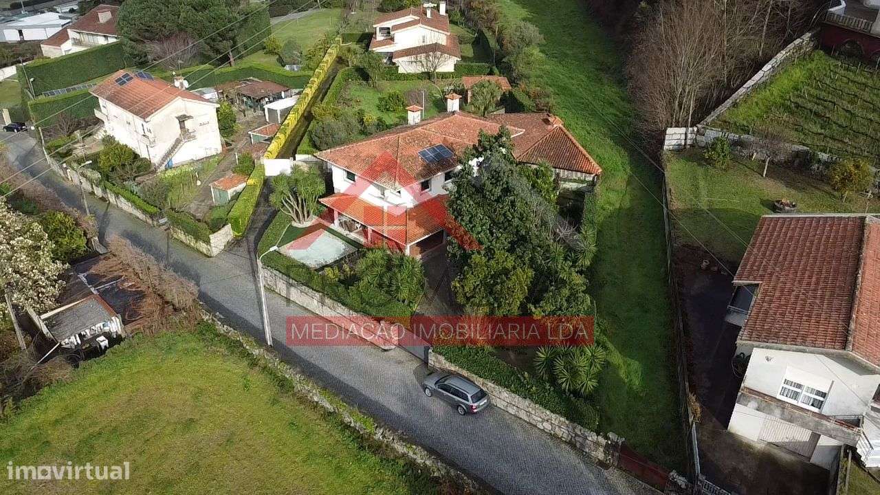 Moradia Individual T3 Burgães Santo Tirso-22