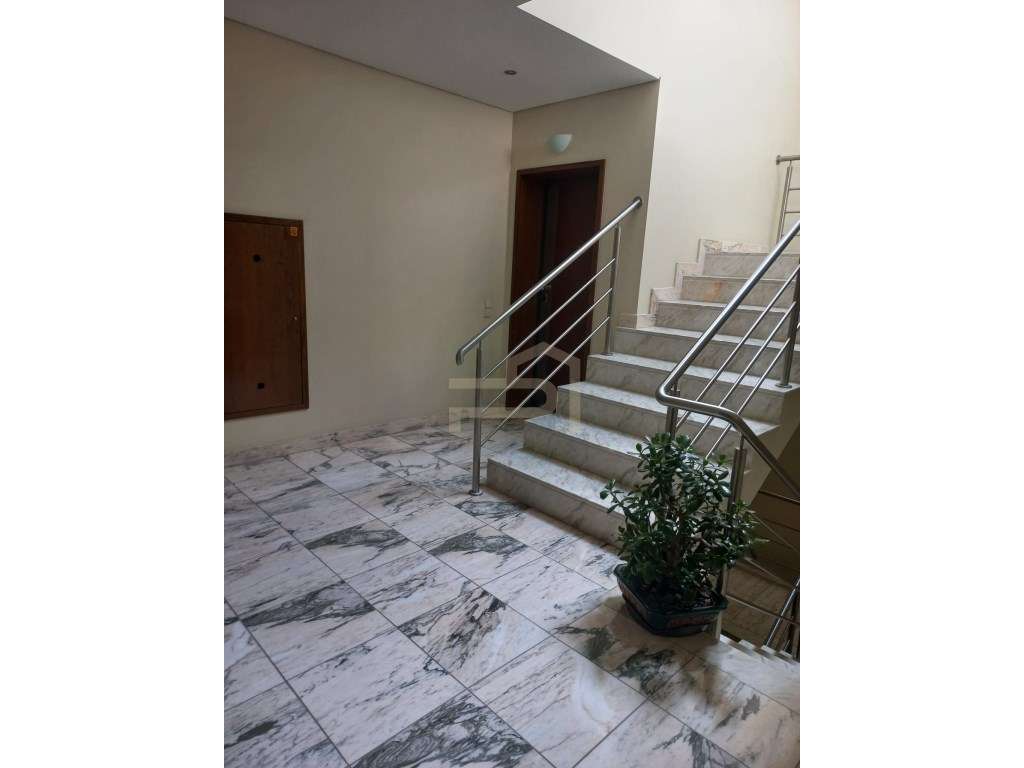 Apartamento T2 Aver-o-Mar-14