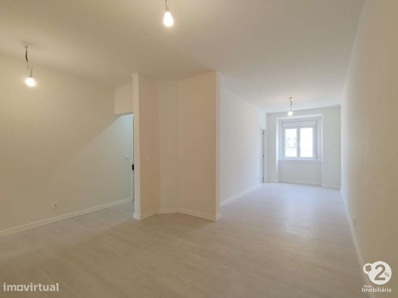 Apartamento T2 totalmente remodelado na Penha de França – pronto a...-19