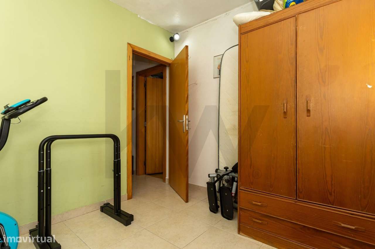 Apartamento T3 no Centro da Moita, Setúbal-13