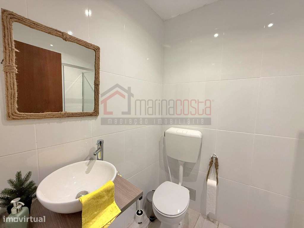 Moradia T3 com Garagem no Lugar da Estrada-10