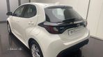 Toyota Yaris 1.0 VVT-i Comfort Plus - 2