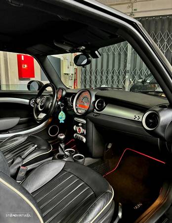 MINI John Cooper Works - 18