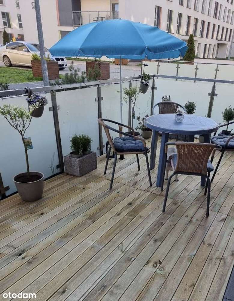 Mieszkanie 4-pok na Podolanach z tarasem!-2