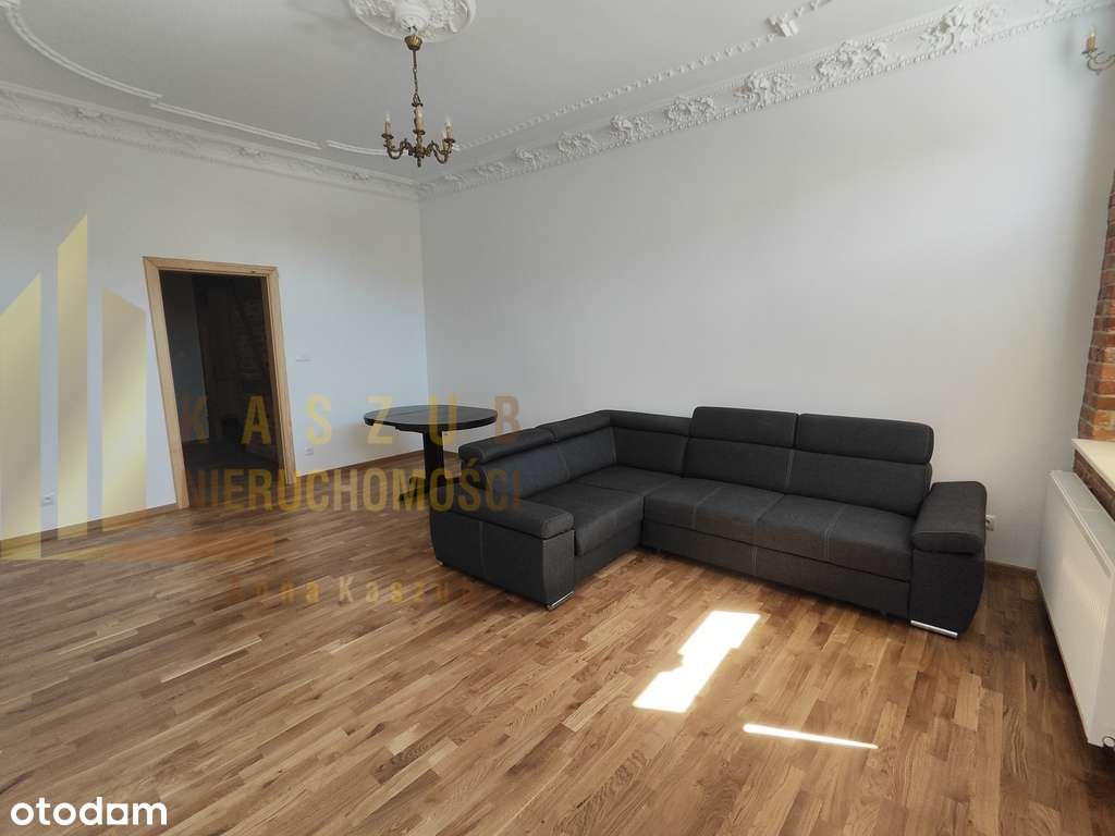Loftowe mieszkanie w centrum – pohled 4