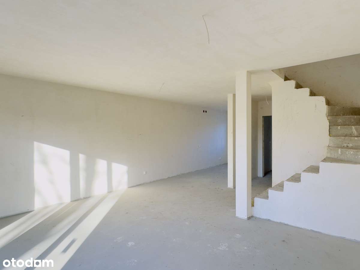 Nowy dom z pompą ciepła. Gotowy / budowa zakończona.-12