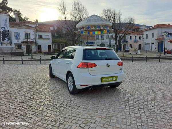 VW Golf 1.6 TDi BlueMotion Trendline - 24