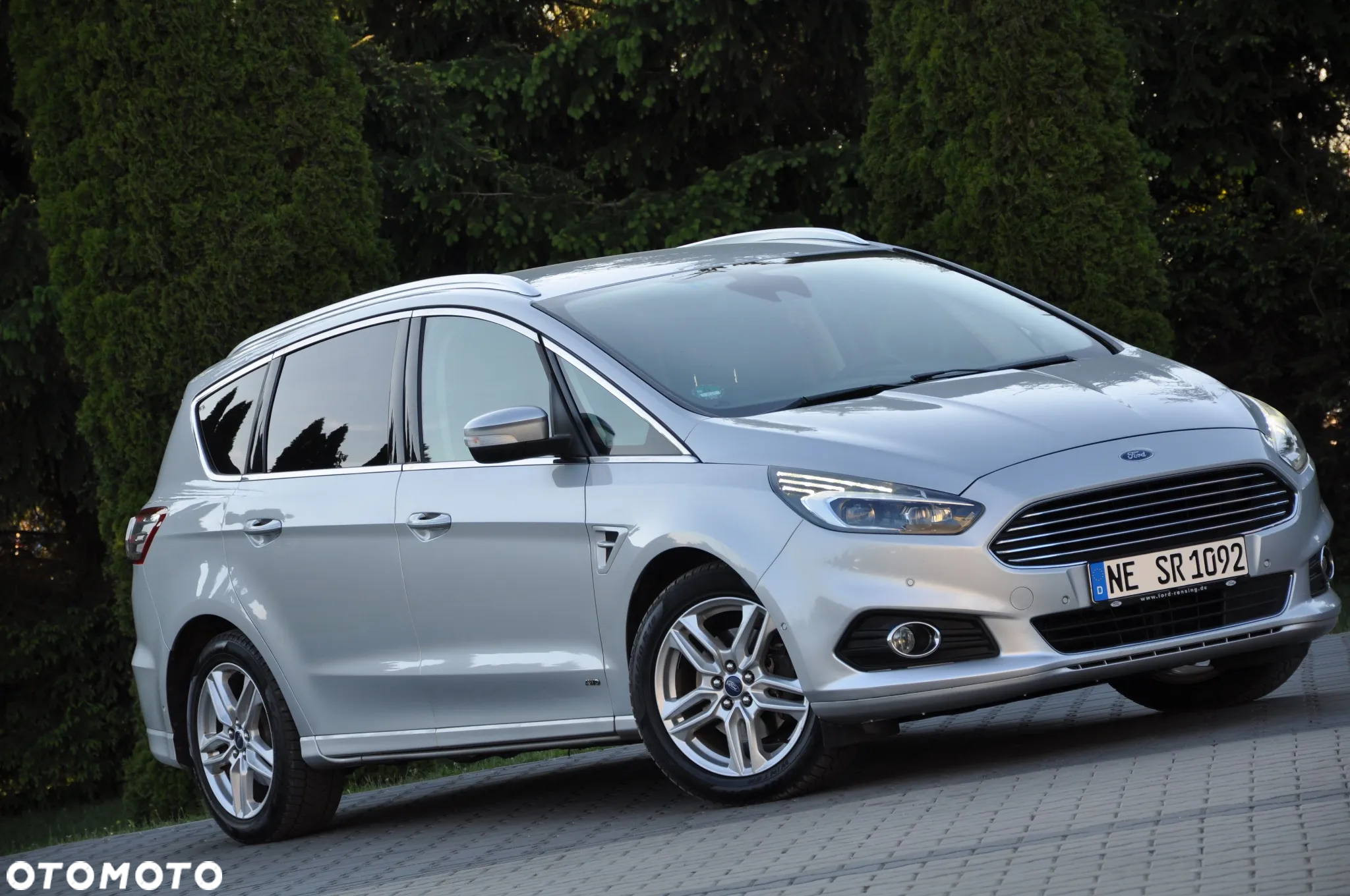 Ford S-Max 2.0 TDCi 4WD Titanium PowerShift - 8