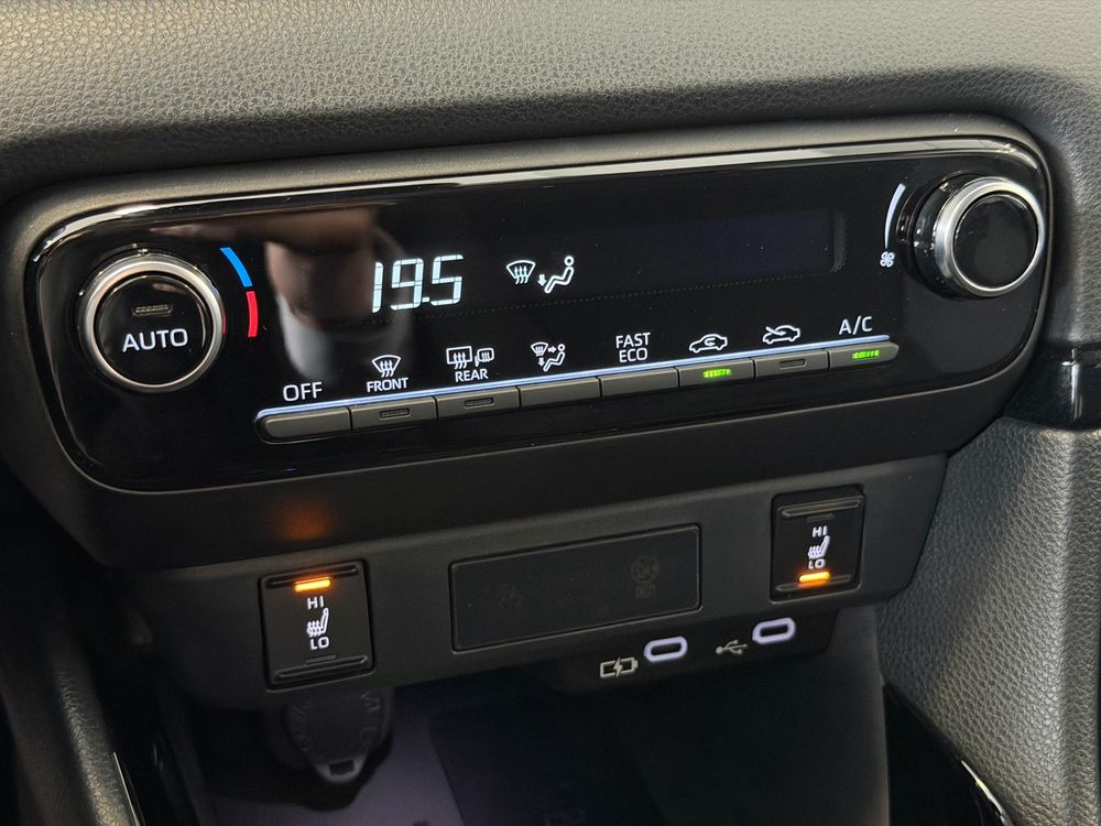 Toyota Yaris Hybryda Salon Polska FV23% Salon Polska