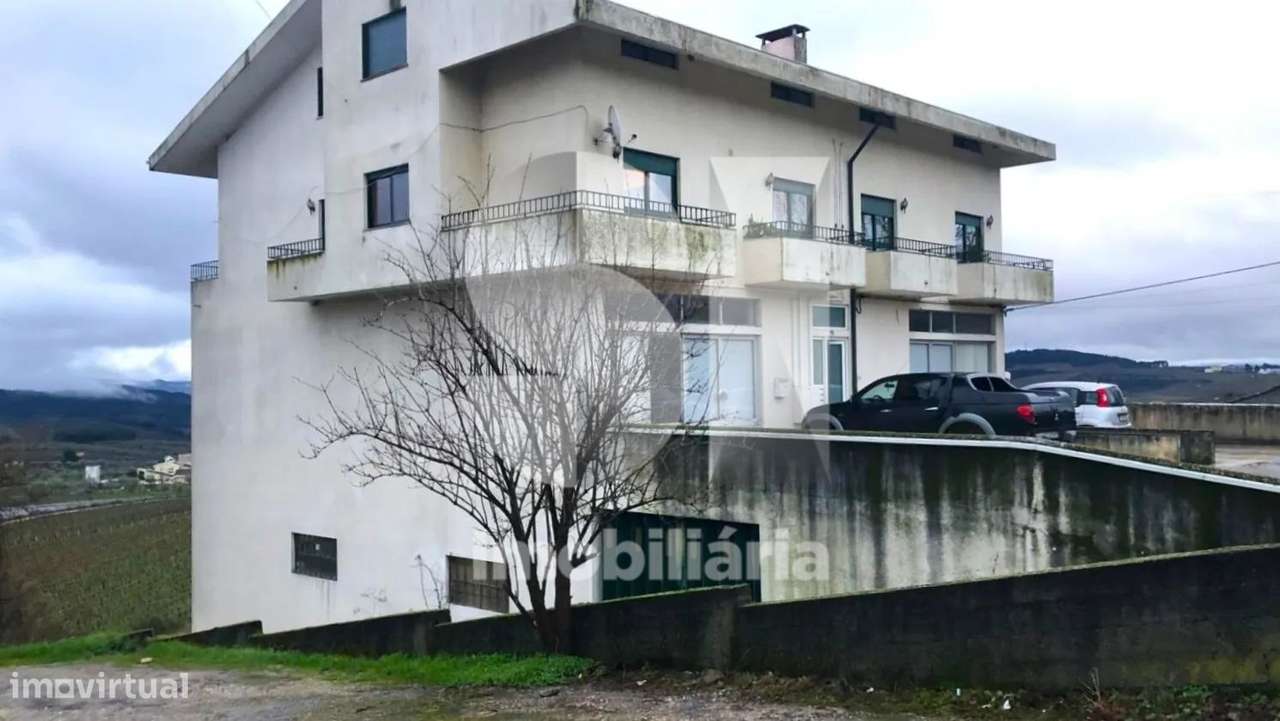 Apartamento T2 - Grande imagem: 2/15