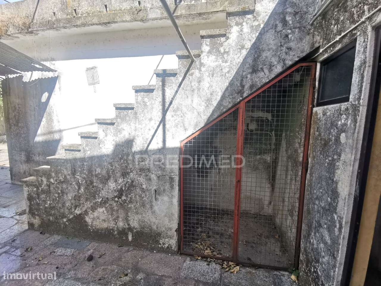 Comercio com Habitação... - Grande imagem: 5/40