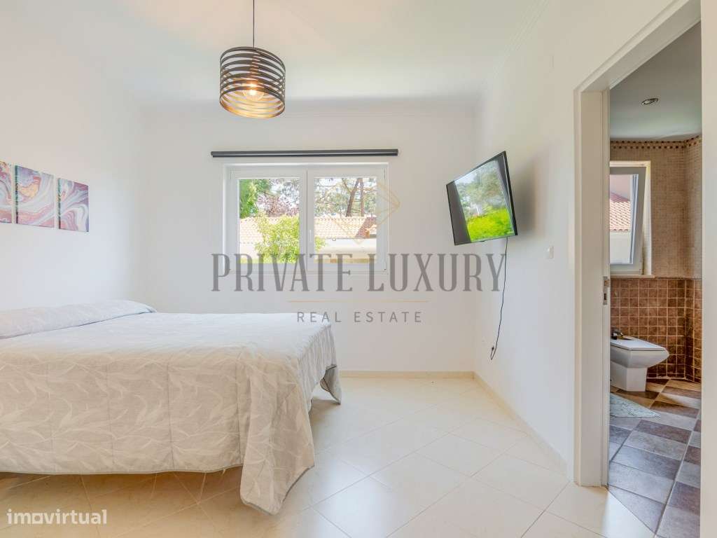Villa T8 de Luxo na Herdade da Aroeira Onde o Conforto se Encontra ... - Grande imagem: 4/54