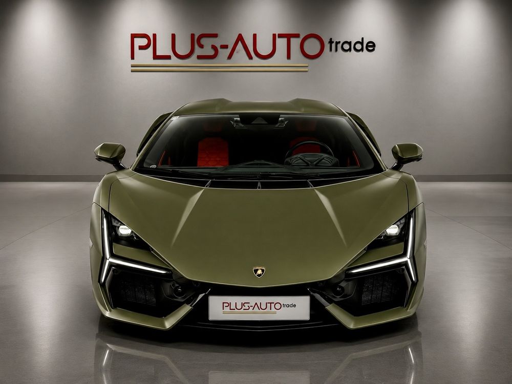 Lamborghini Revuelto 2024