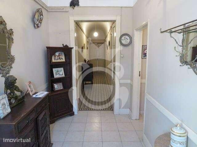 MORADIA NO CENTRO DE REGUENGOS - Grande imagem: 2/44