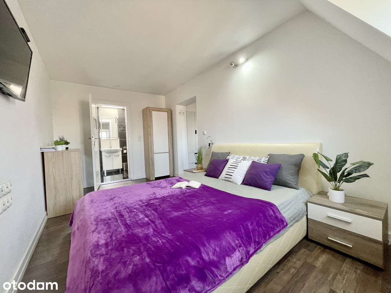 Przytulne w Pełni Wyposażone Mieszkanie Na Poddaszu-7