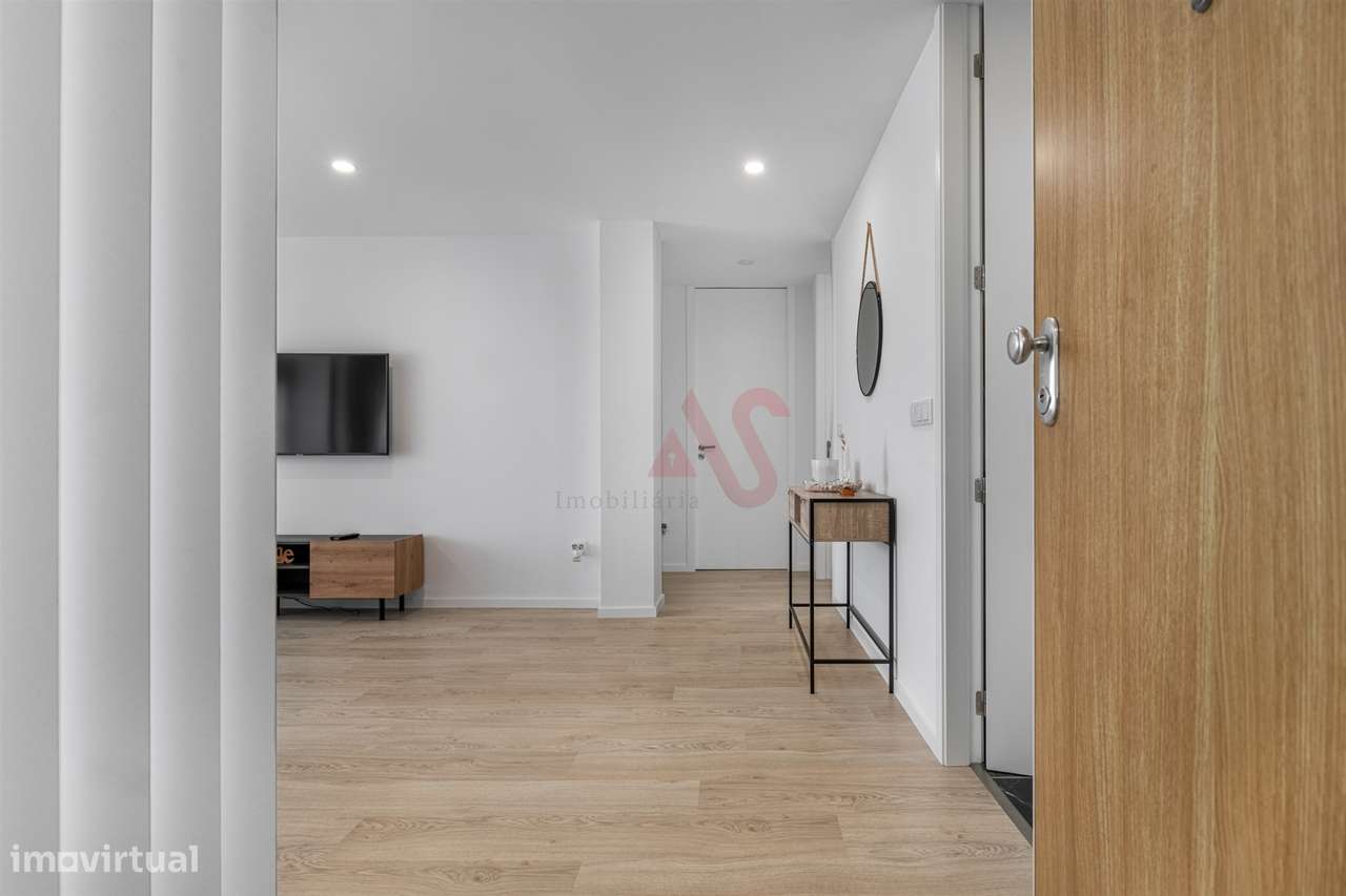 Apartamento T3 com Acabamentos Modernos e Varanda com Churrasqueira - - Grande imagem: 4/21