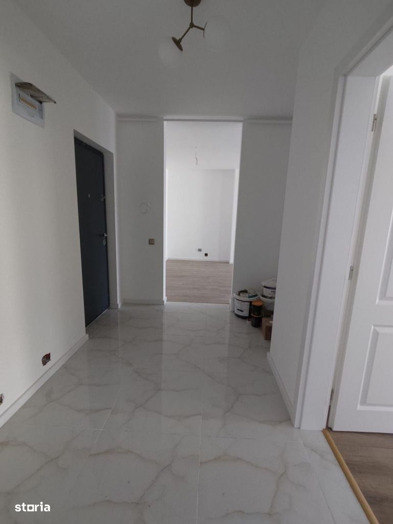 Apartament 2 camere, Floresti, zona Parc Poligon